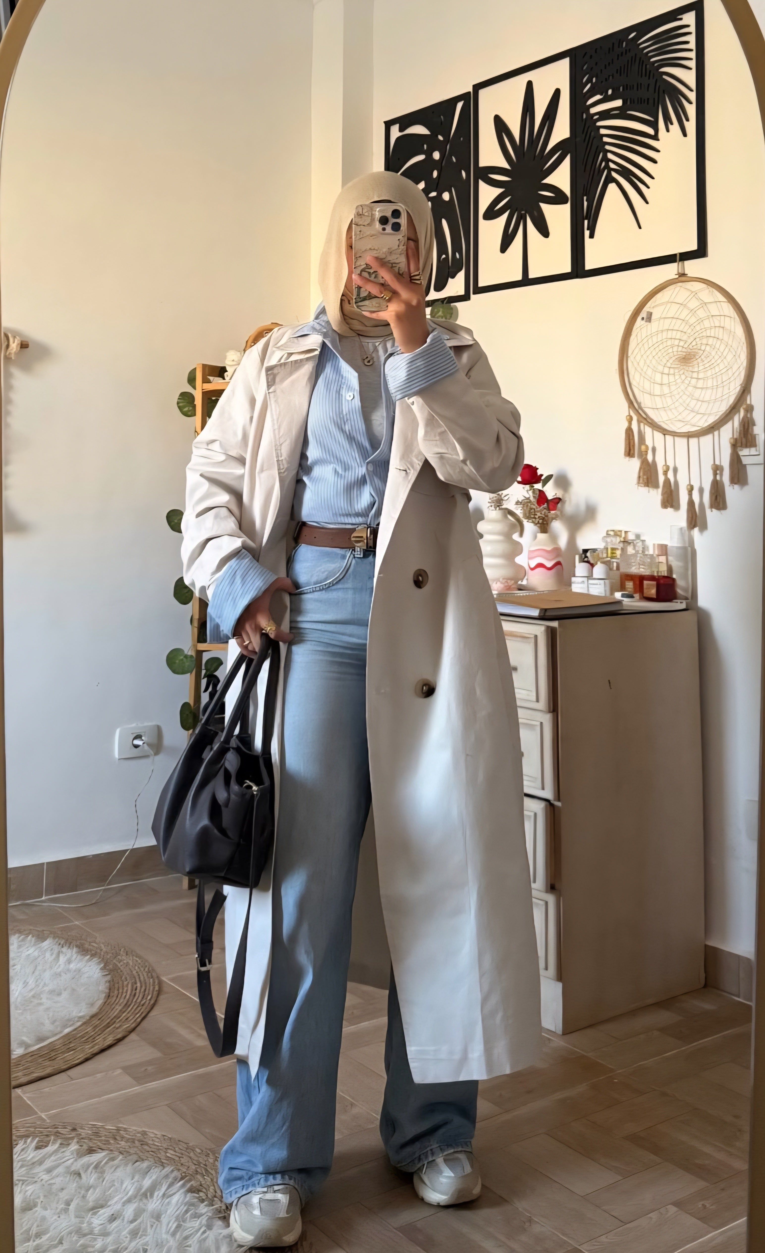 Classy Trench Coat in Light Beige